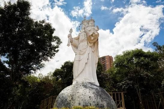 Visit to the Virgin of Sabaneta